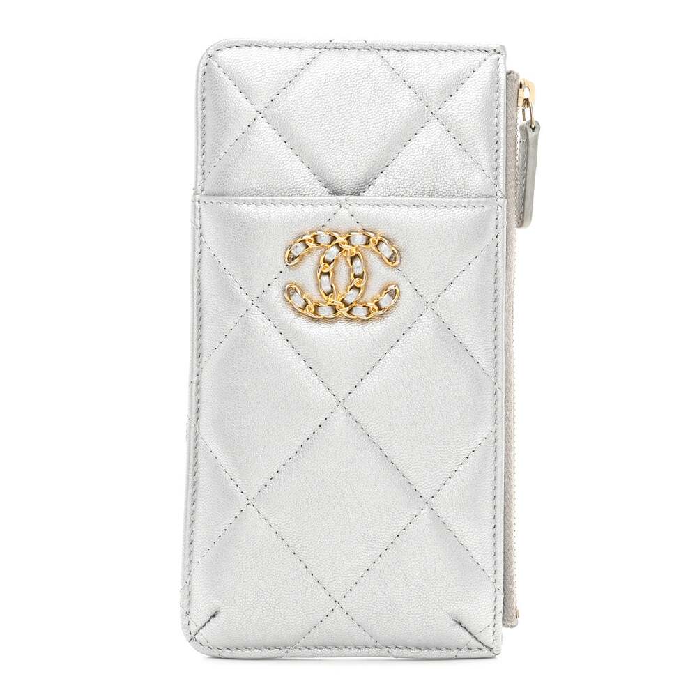 Lambskin Quilted Chanel 19 Phone And #257750C10B